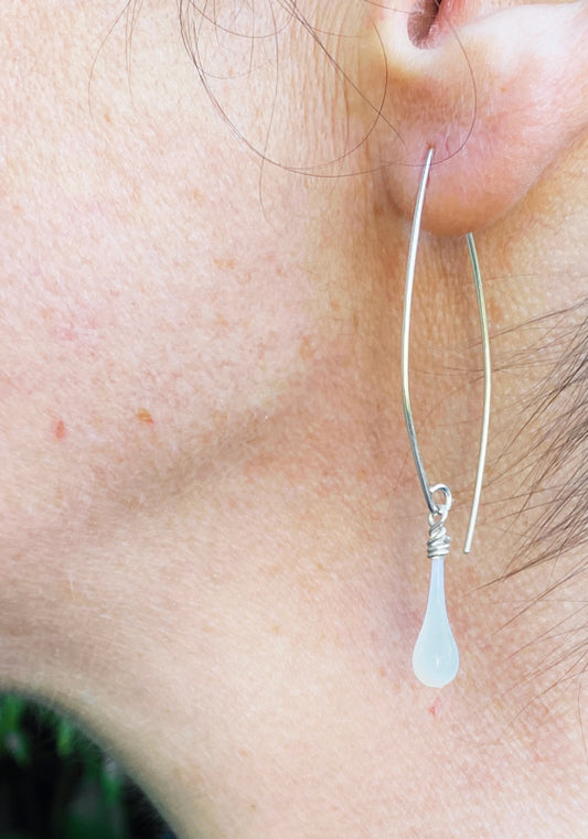 Cloud Dancer Marquise Earrings